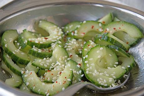 Gurkensalat nach koreanischer Art
