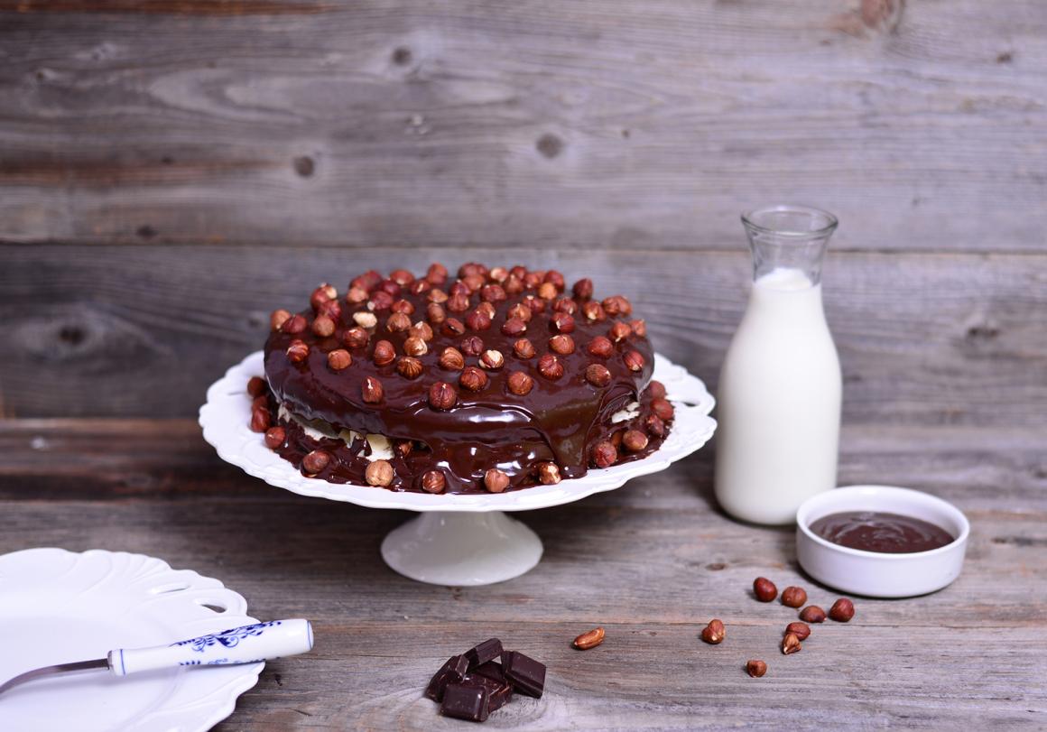 Haselnuss-Schokoladen-Torte