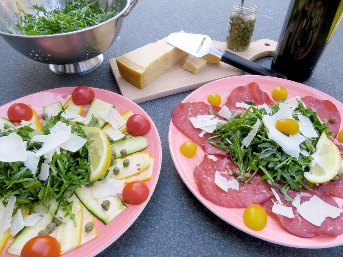 Bresaola und Zuchetticarpaccio