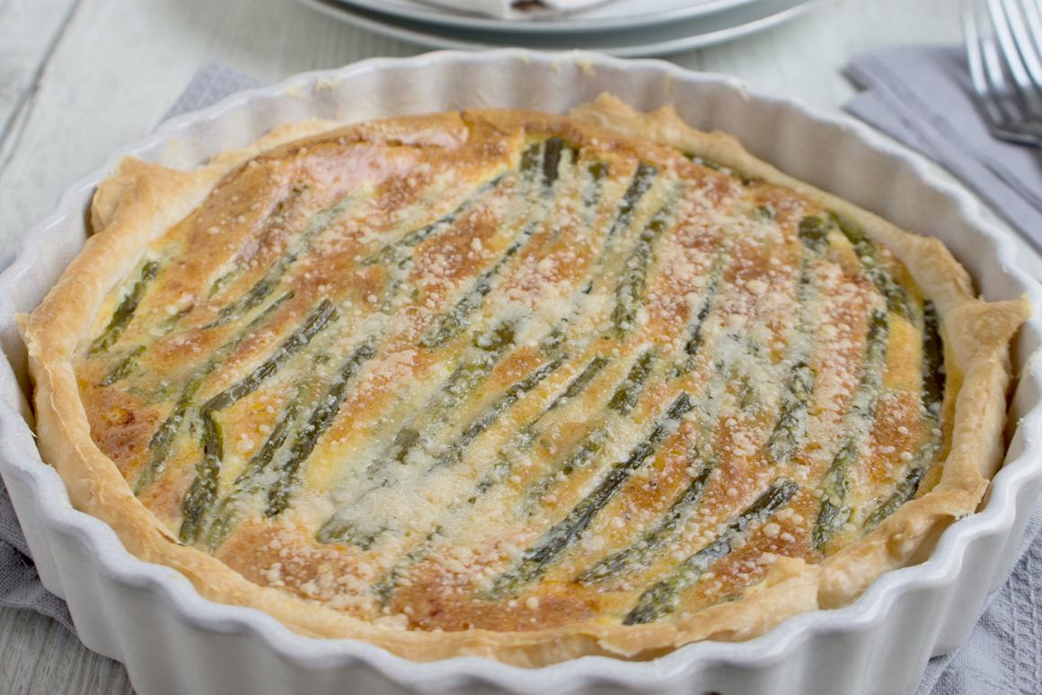 Spargelquiche mit Blätterteig