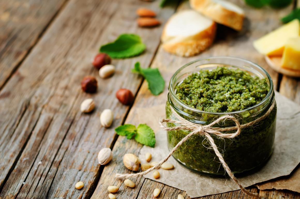 Pesto mit Pistazien