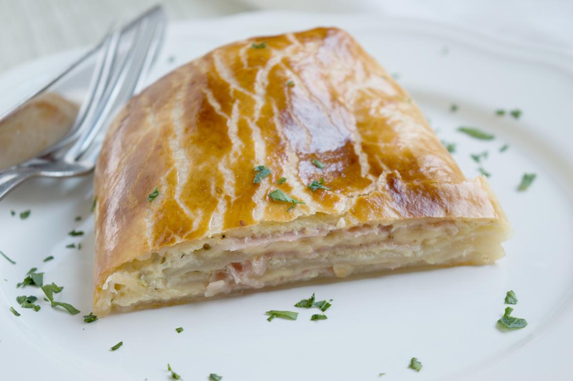 Schinken-Käse-Strudel