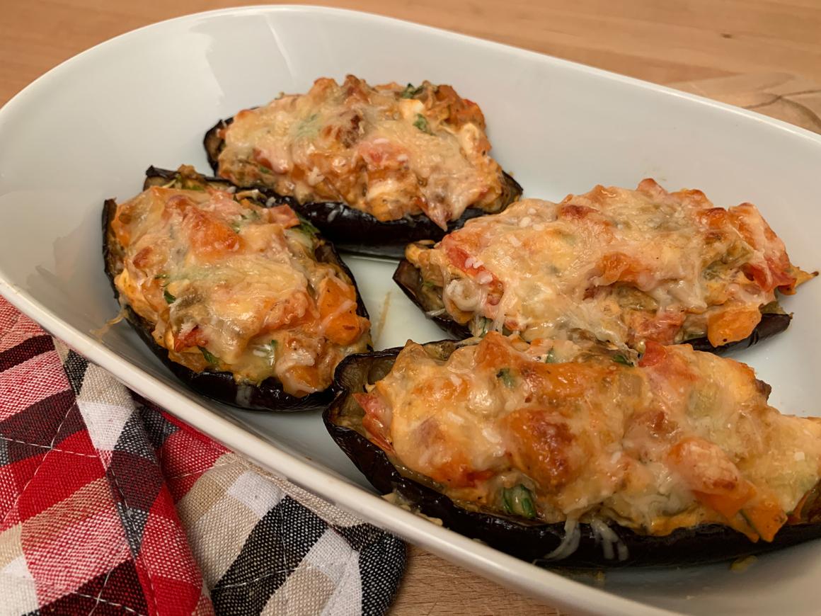 Auberginenschiffchen mit Süsskartoffelfüllung - Rezept