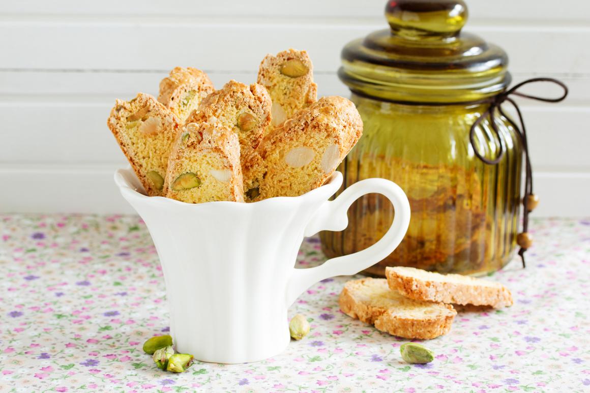 Biscotti mit Pistazien