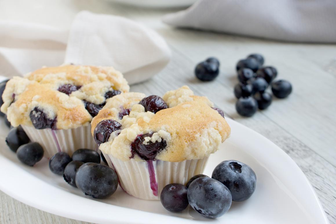 Luftige Heidelbeermuffins