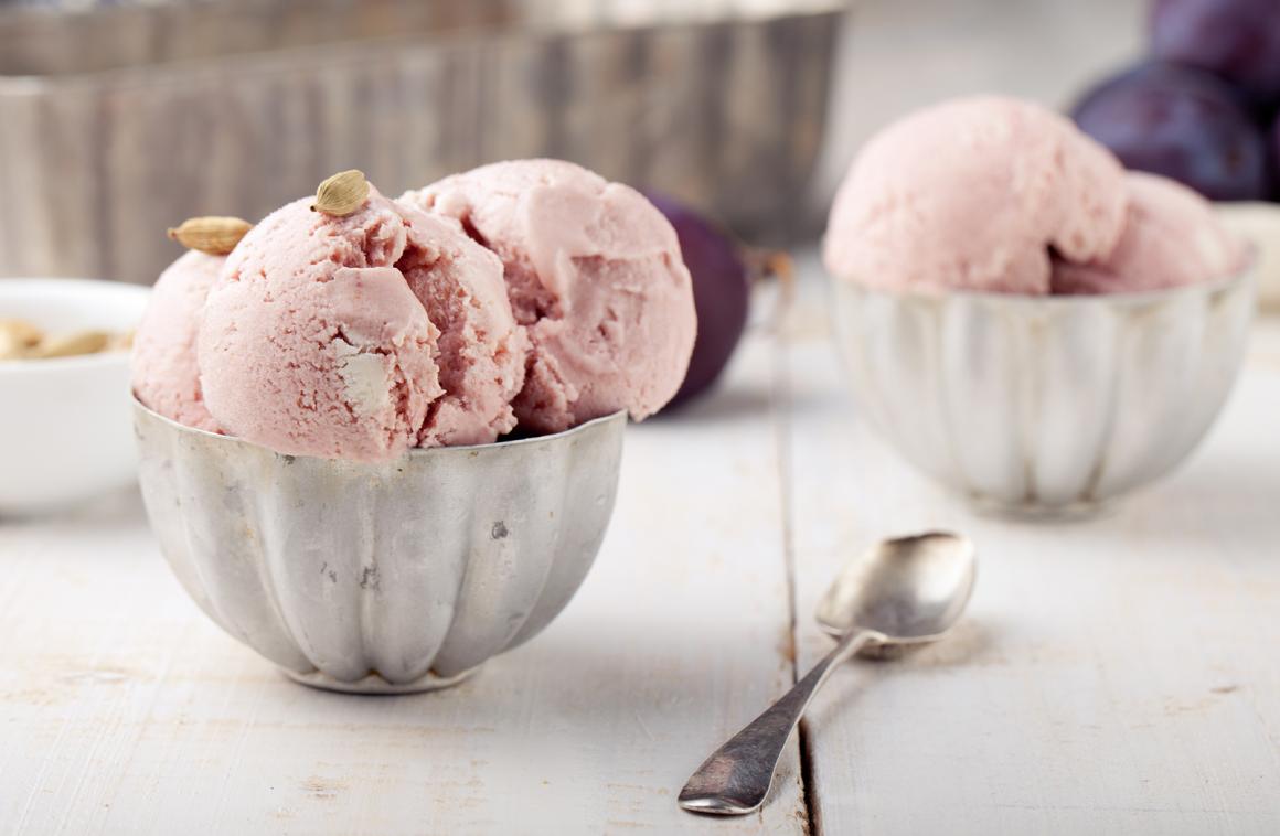 Zwetschgen-Rahm-Glace