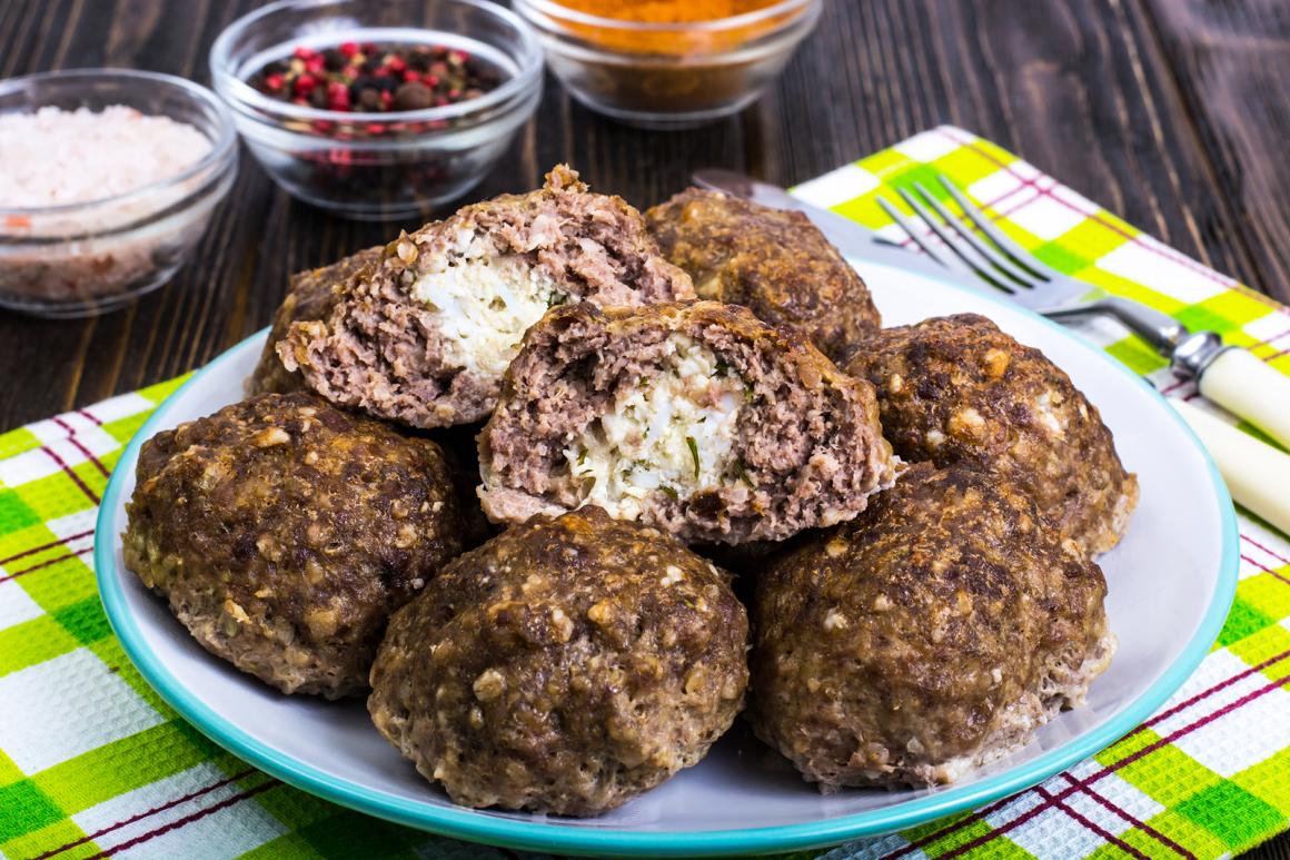 Gefüllte Hackfleischbällchen