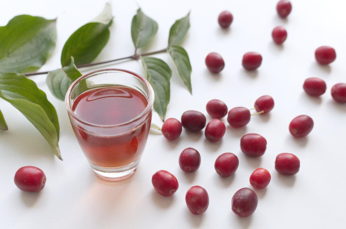 Kornelkirschen-Sirup