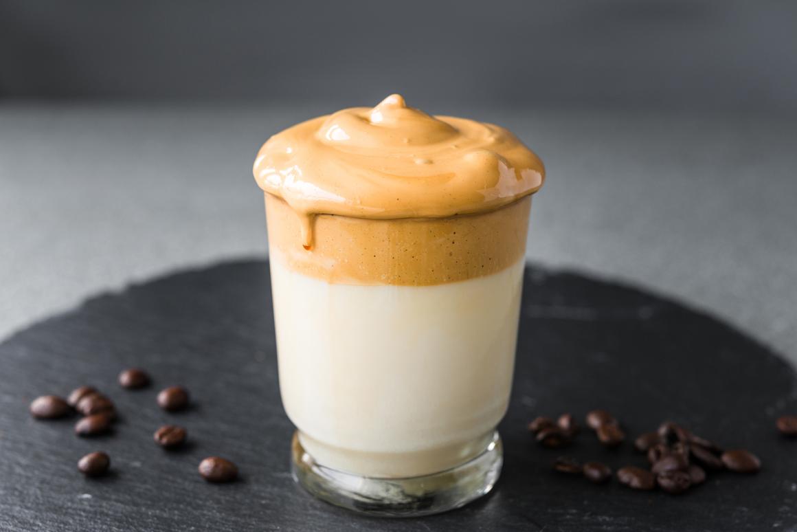 Dalgona Panna Cotta