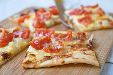 Gemüse-Flammkuchen