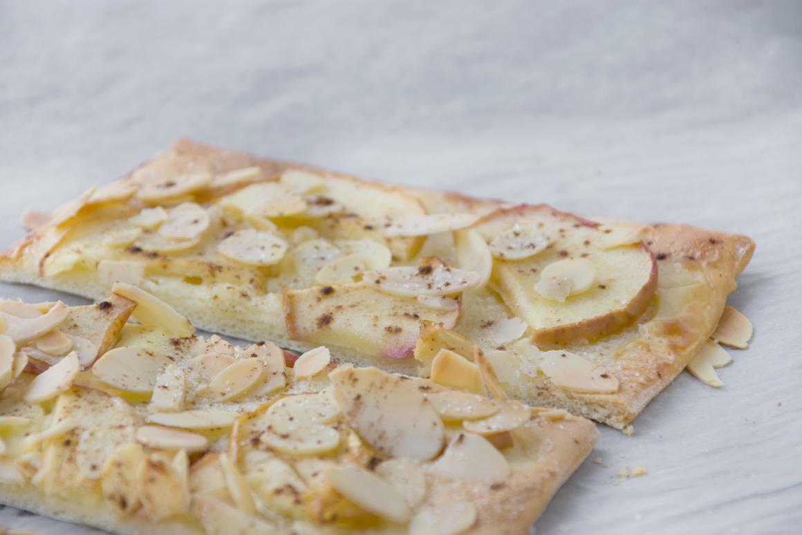 Süsser Flammkuchen