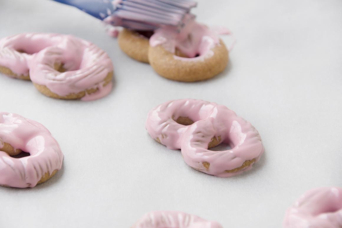 Pinke Punschbrezeln - Rezept