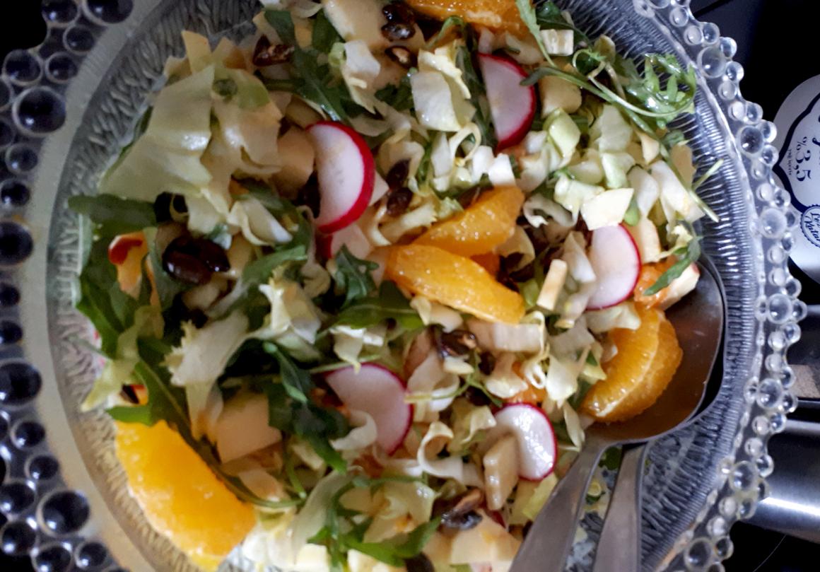 Endiviensalat mit Mandarine