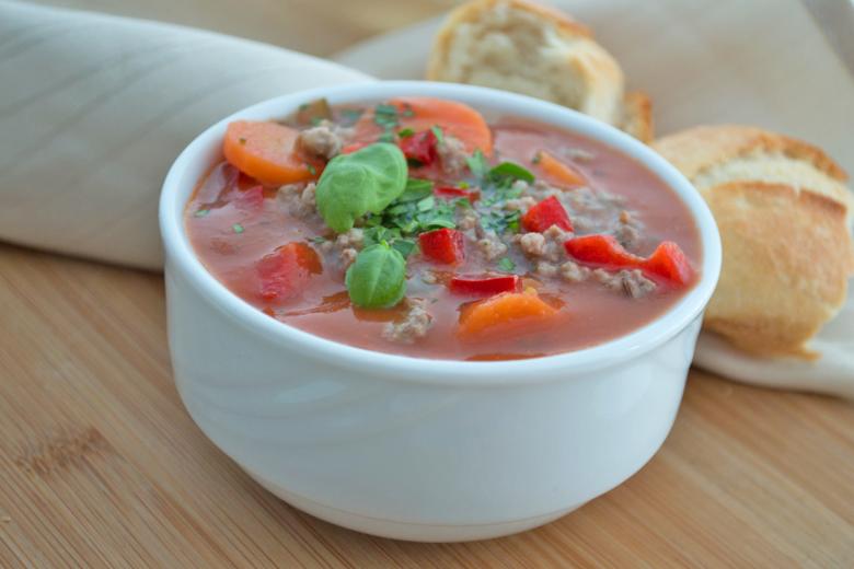 Pikante Hackfleischsuppe