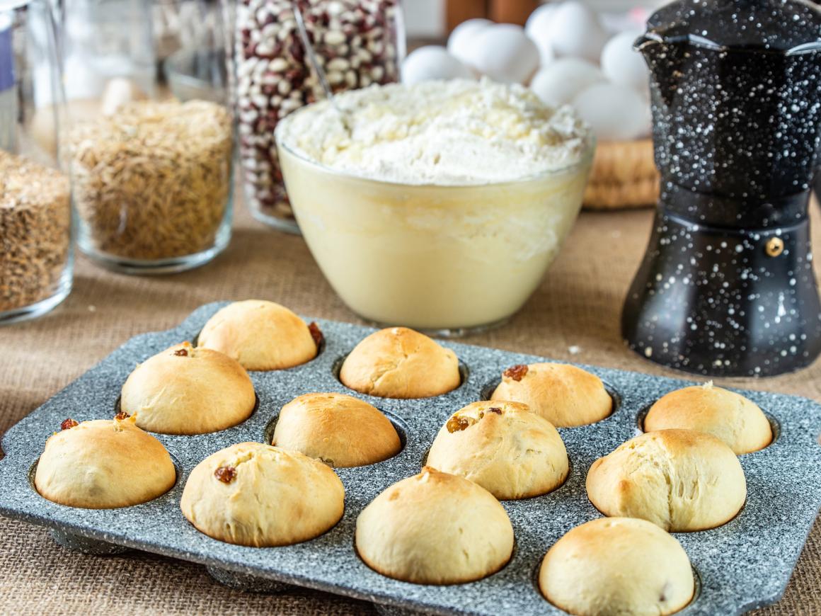 Honigmuffins mit Rosinen