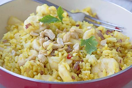 Gebratener Reis mit Früchten