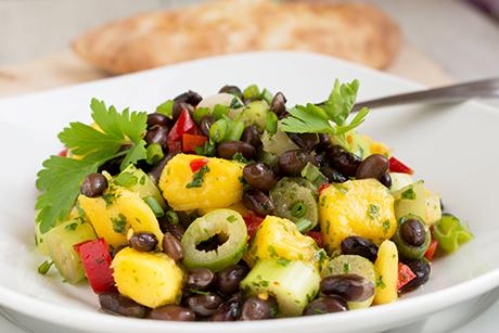 Exotischer Mango-Bohnen-Salat