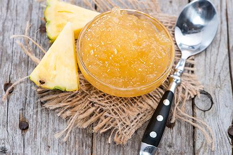 Ananasmarmelade mit Ingwergeschmack
