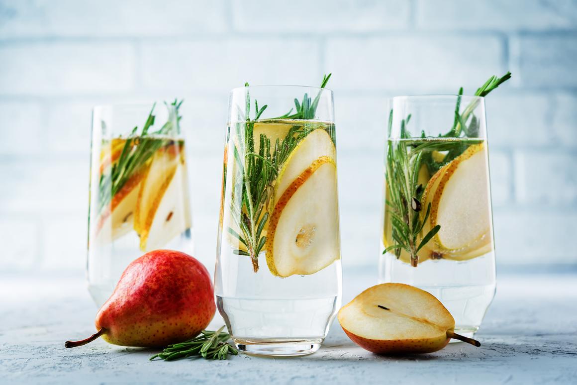 Birnen-Fizz mit Ingwer