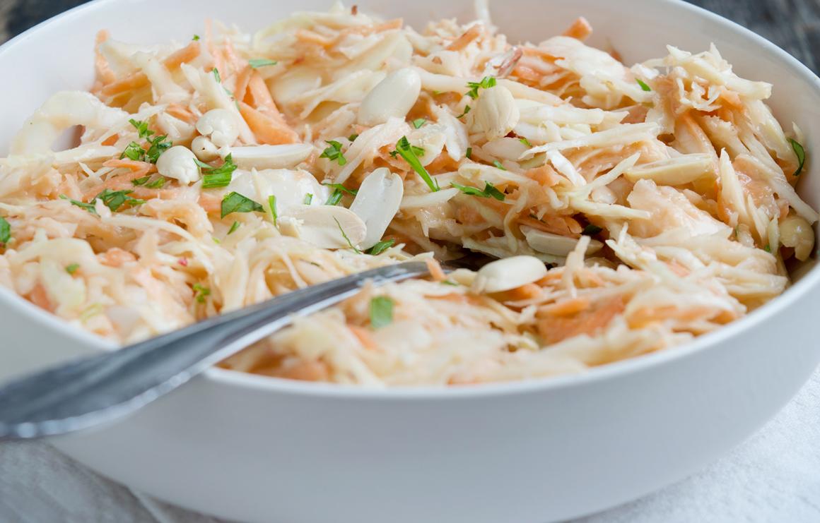 Erdnuss-Weisskohl-Salat
