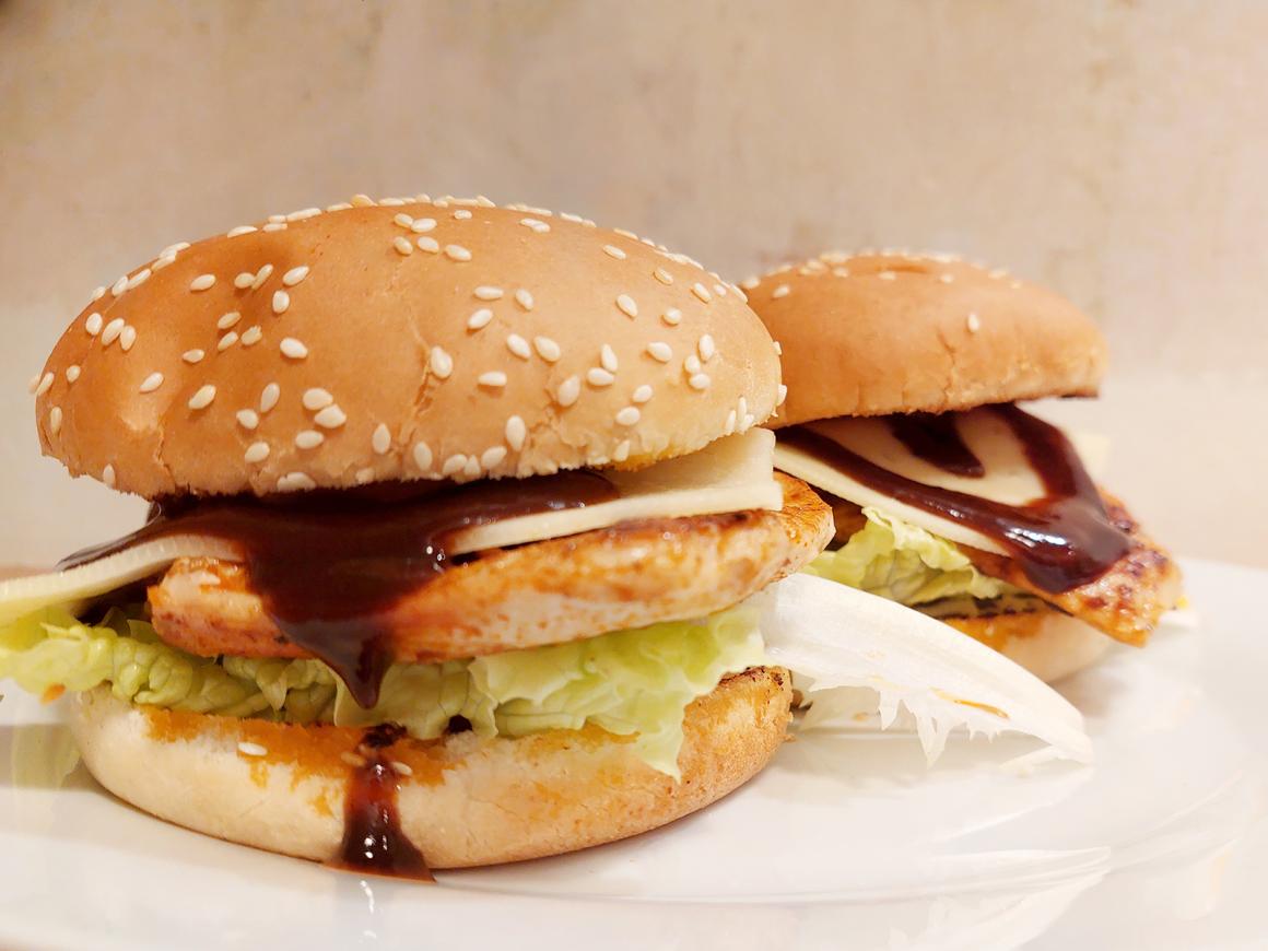 House-BBQ-Burger