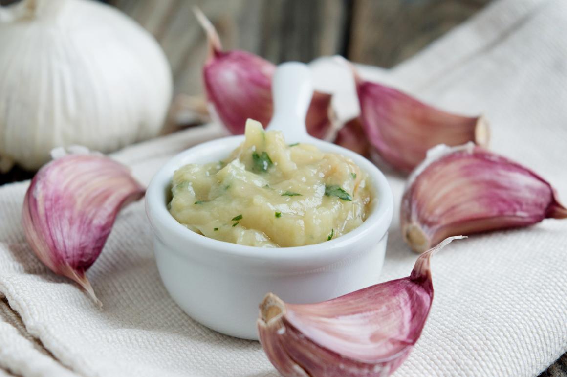 Knoblauch-Kräuter-Paste