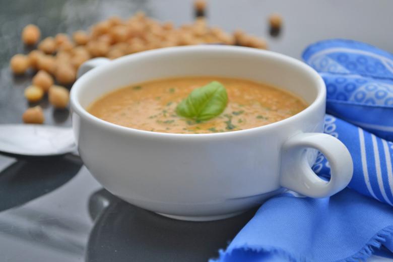 Kichererbsen-Suppe