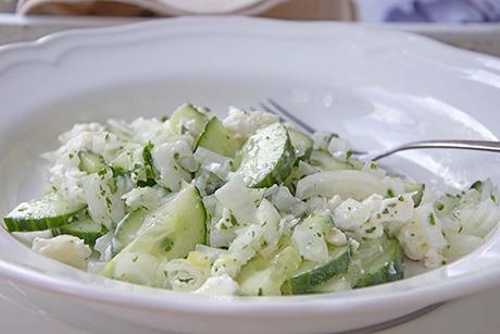 Griechischer Gurkensalat