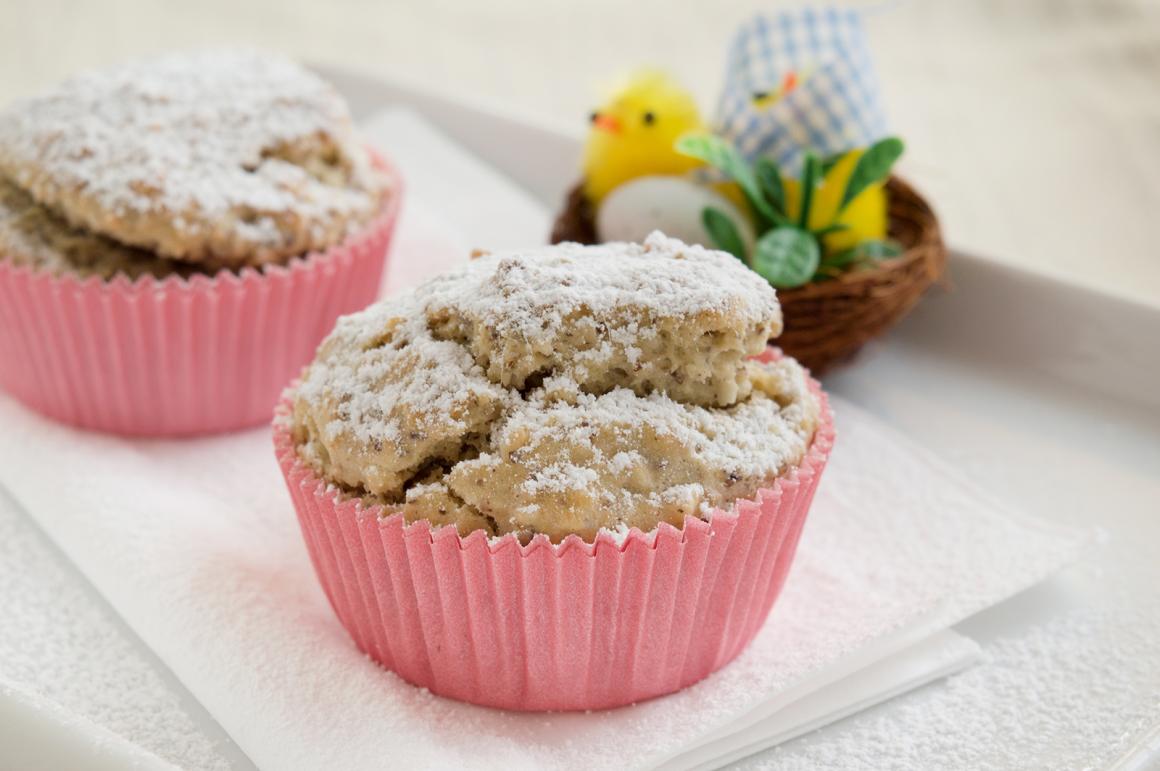 Griessmuffins mit Mandeln