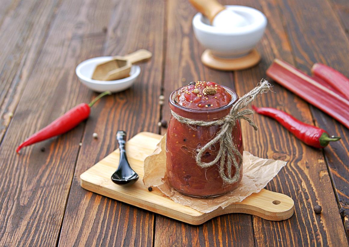 Würziges Rhabarber-Chutney