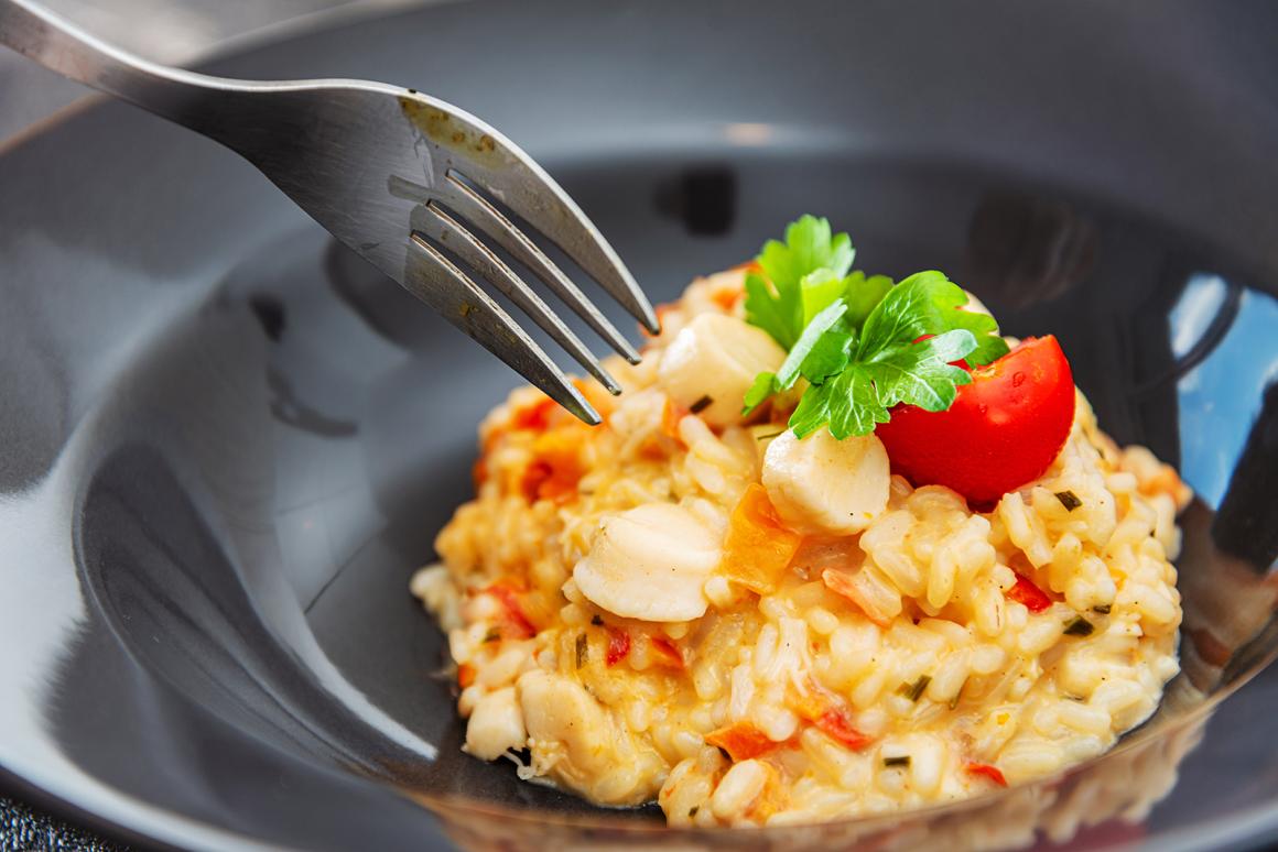 Risotto mit Jakobsmuscheln und Chorizo