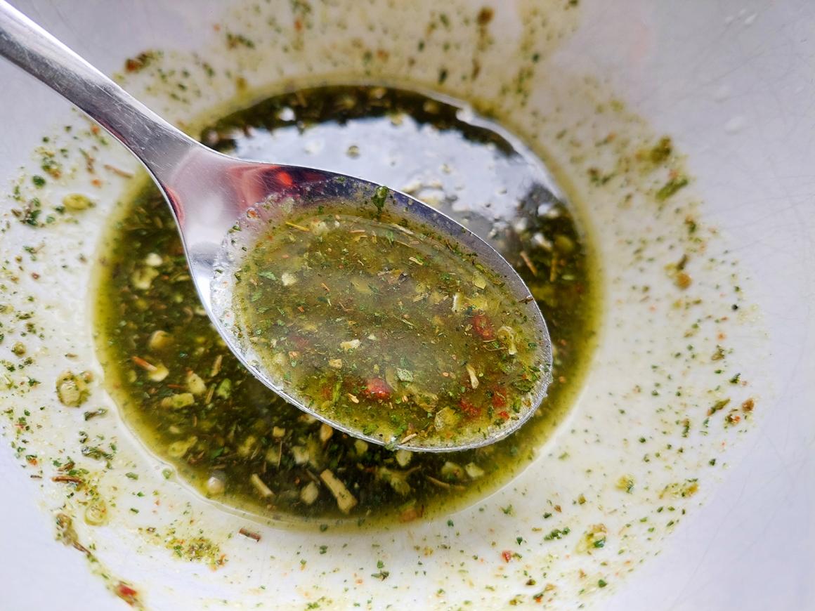 Italienische Salatsauce