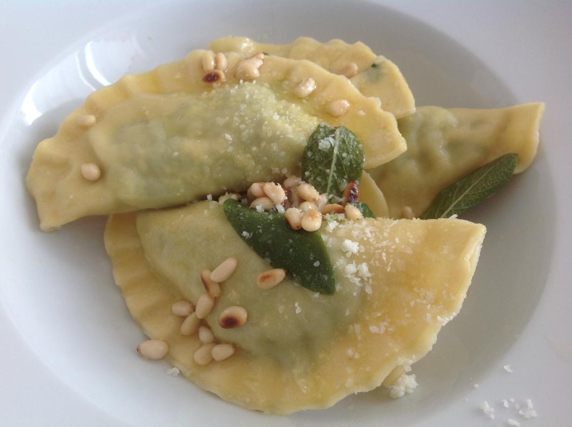 Raviolifüllung mit Spinat und Ricotta