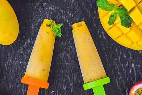 Mango-Glacé am Stiel