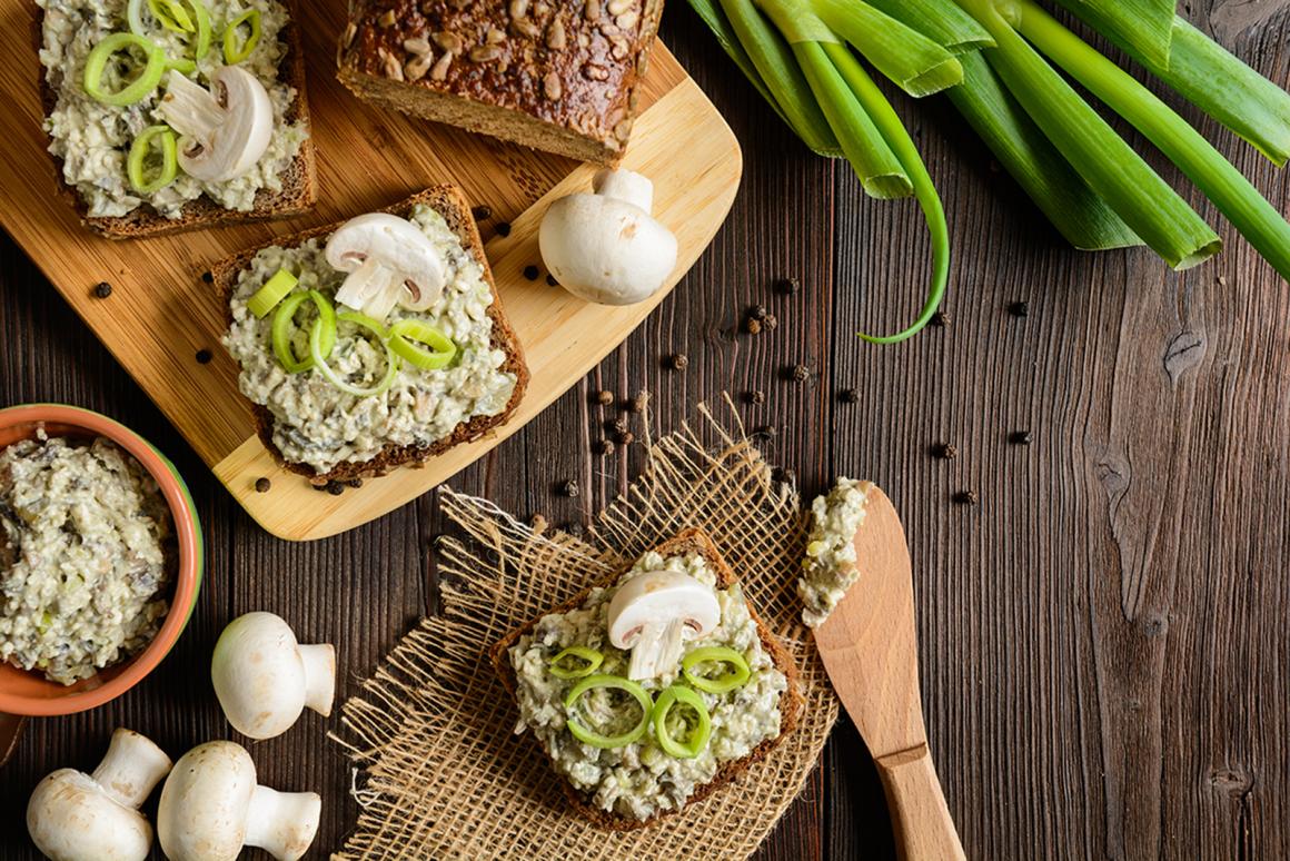 Pilz-Roquefort-Lauch-Aufstrich