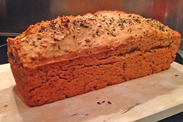 Vollkornbrot mit Rüebli