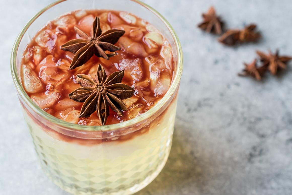 Gin-Sour-Rotweincocktail