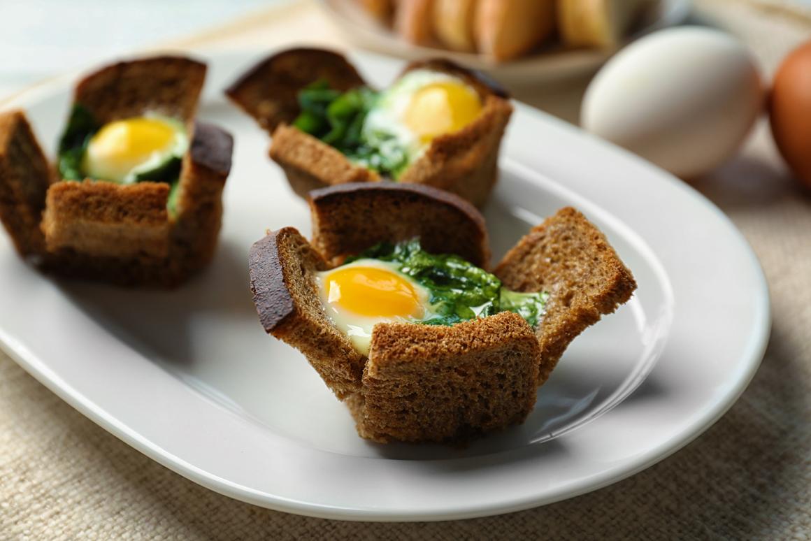 Brotmuffins mit Ei - Rezept