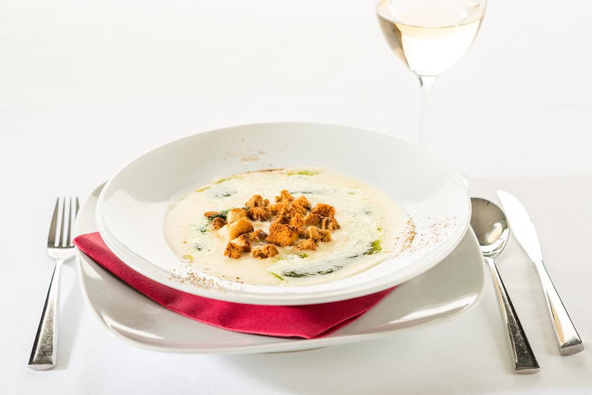 Riesbächler Weinsuppe