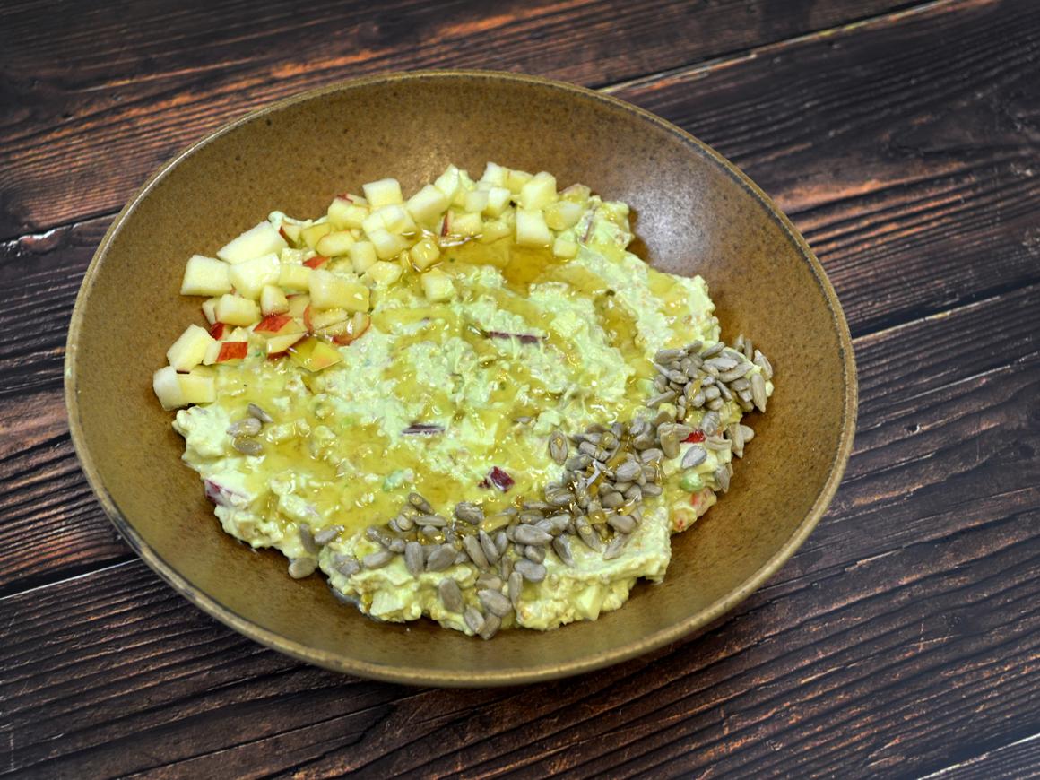 Apfel-Avocado-Bowl