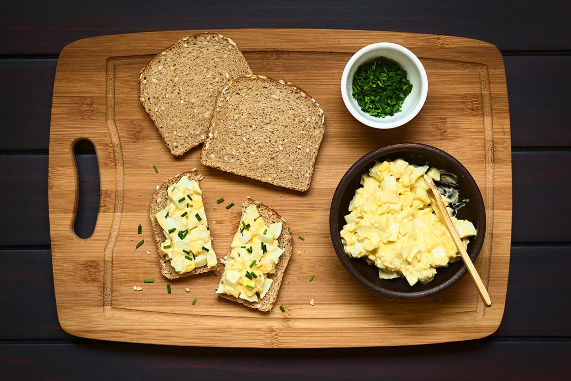 Eier-Aufstrich mit Parmesan