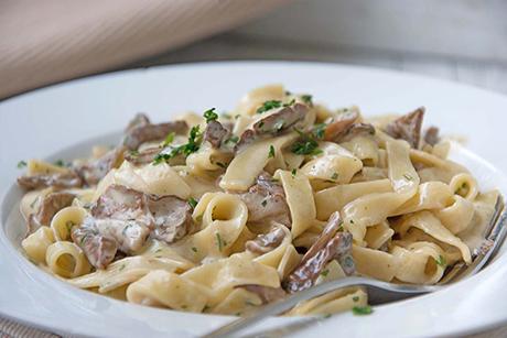 Steinpilz-Tagliatelle