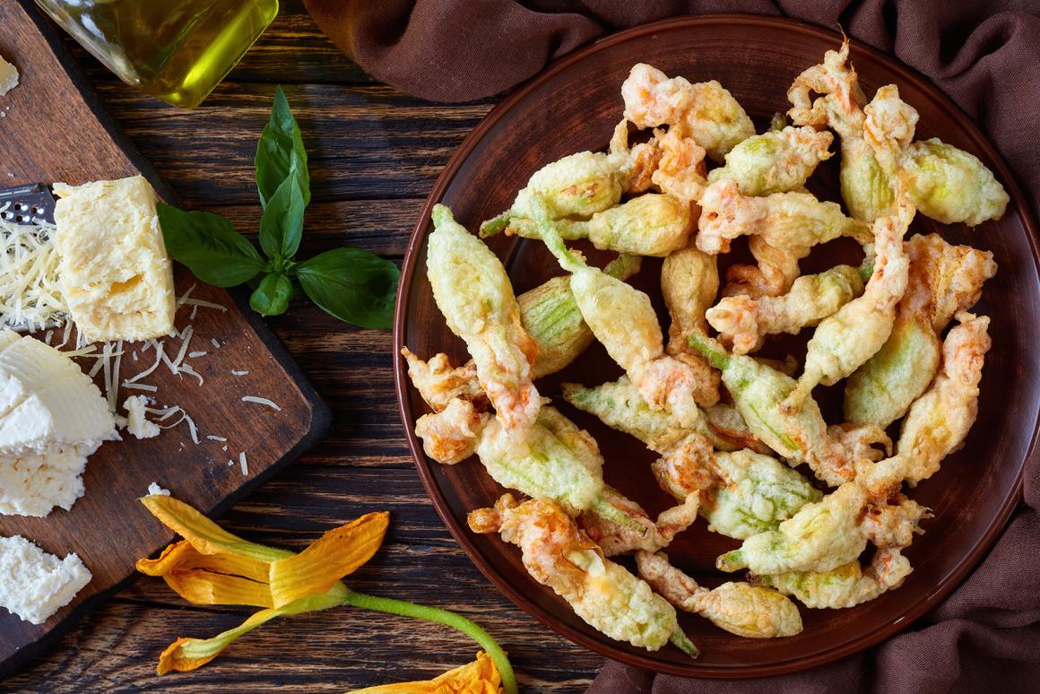 Frittierte Zucchettiblüten