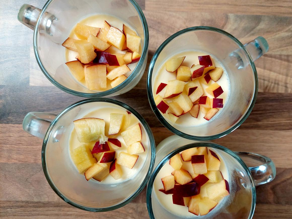 Holunder-Panna-Cotta
