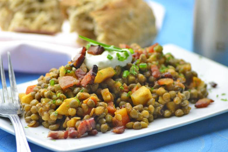 Würziger Linsensalat mit erfrischendem Dressing