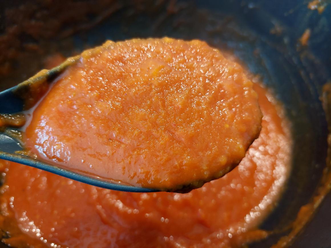 Tomaten-Kürbis-Sauce