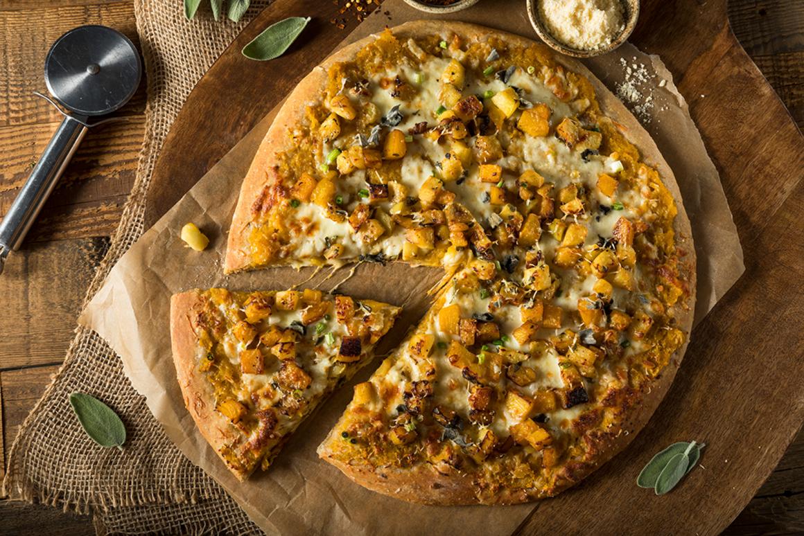 Herbstliche Kürbis-Pizza