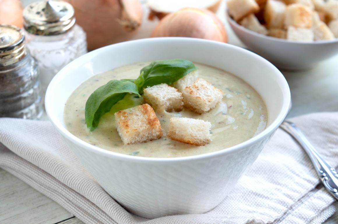 Zwiebelcremesuppe