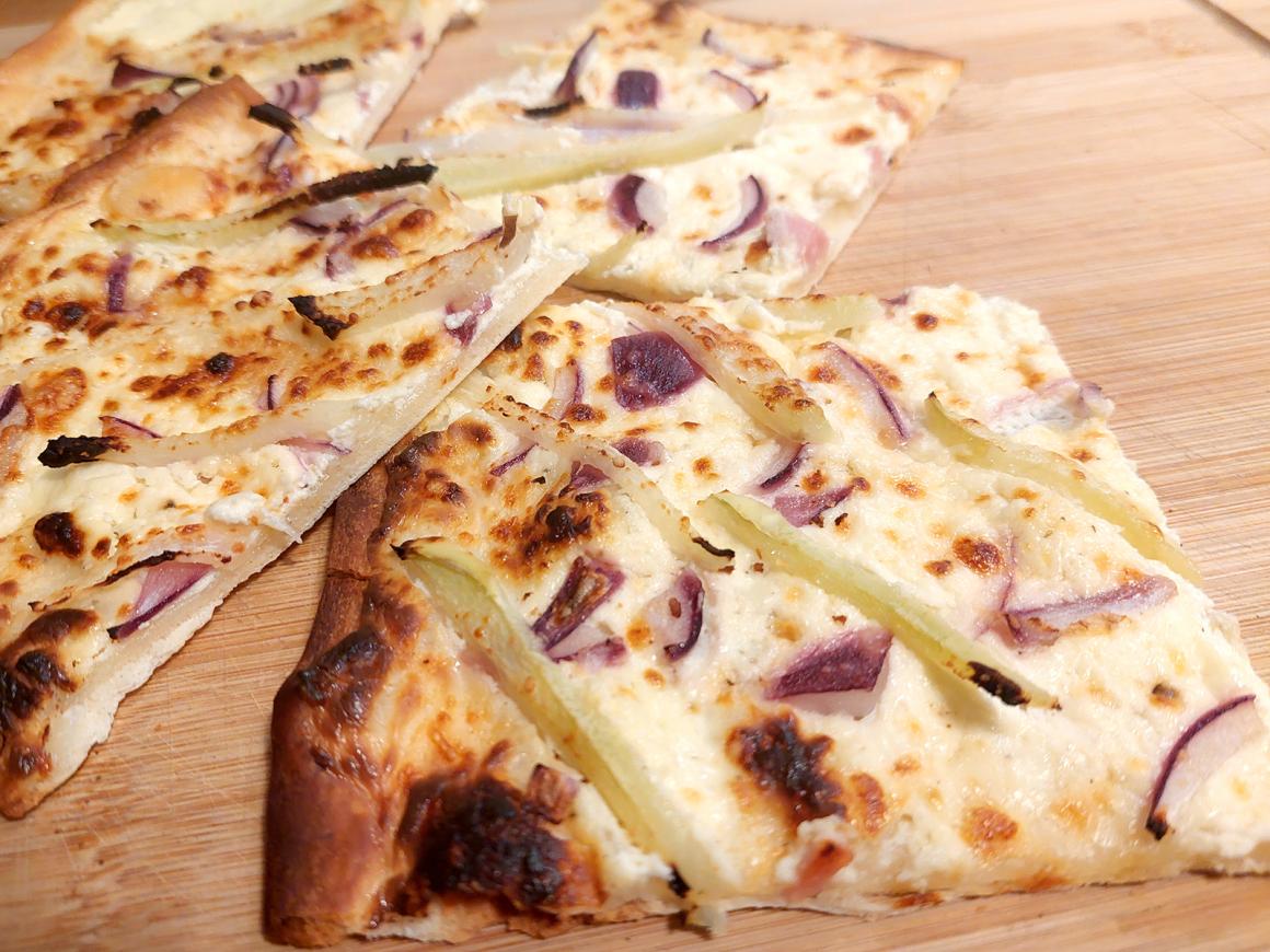 Flammkuchen mit Kohlrabi