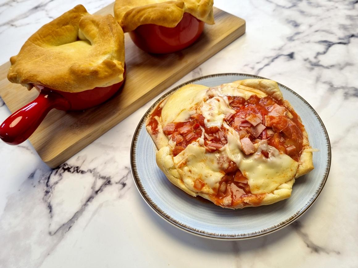 Mini Pizza-Pot-Pies